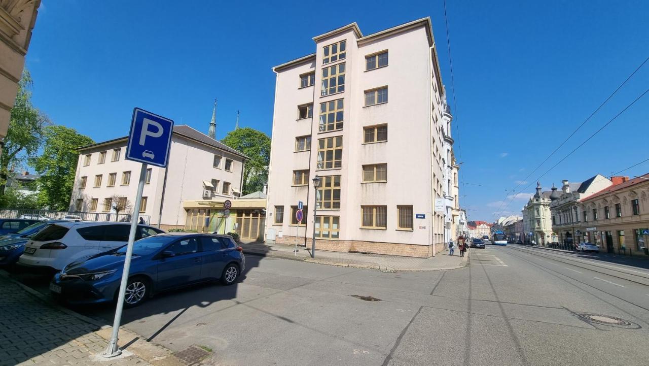 Hotel Rada Ostrava Bagian luar foto